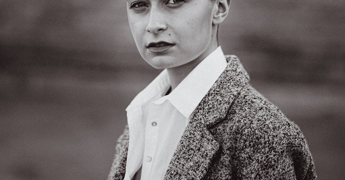 Segredos para Vender Fotos Íntimas com Segurança e Lucratividade em Plataformas Brasileiras +18