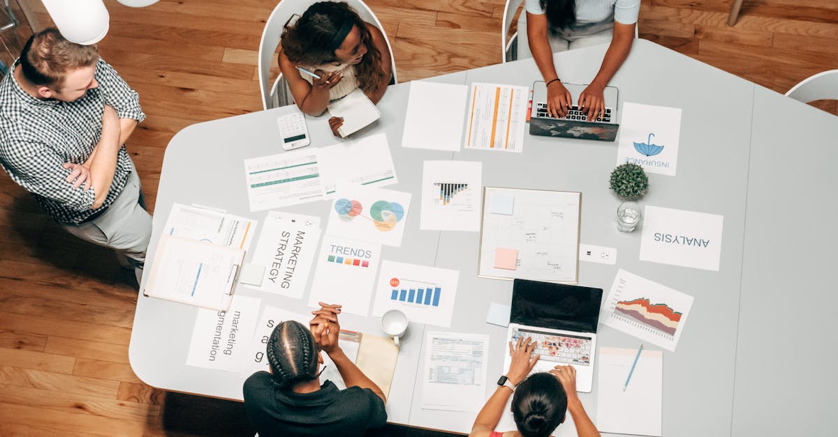 Planejamento e análise de marketing digital para criadores de conteúdo adulto