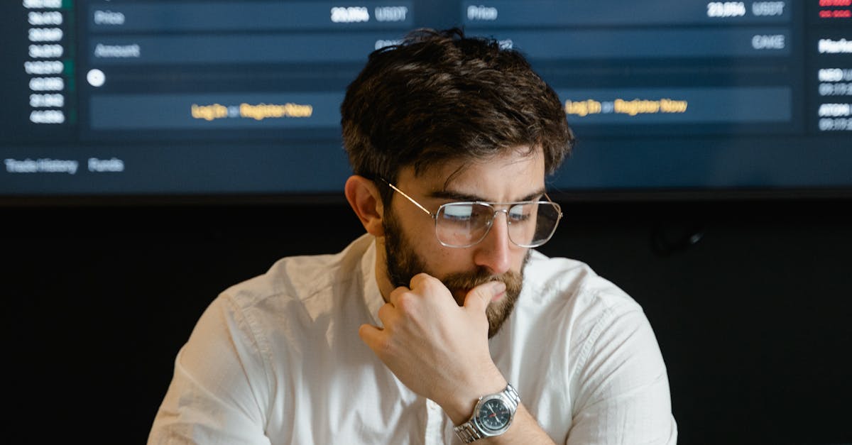 Conceito de inteligência artificial com elementos digitais relacionados a marketing moderno