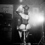 Imagem conceitual que representa a sensualidade artística e a intimidade emotiva