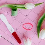 Imagem conceitual representando crescimento e fidelização de assinantes em conteúdo adulto