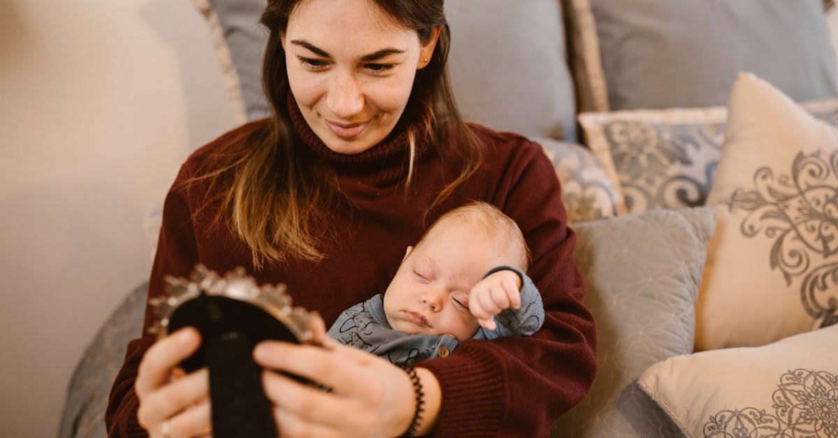 Conceito visual de segurança na monetização de conteúdo adulto online