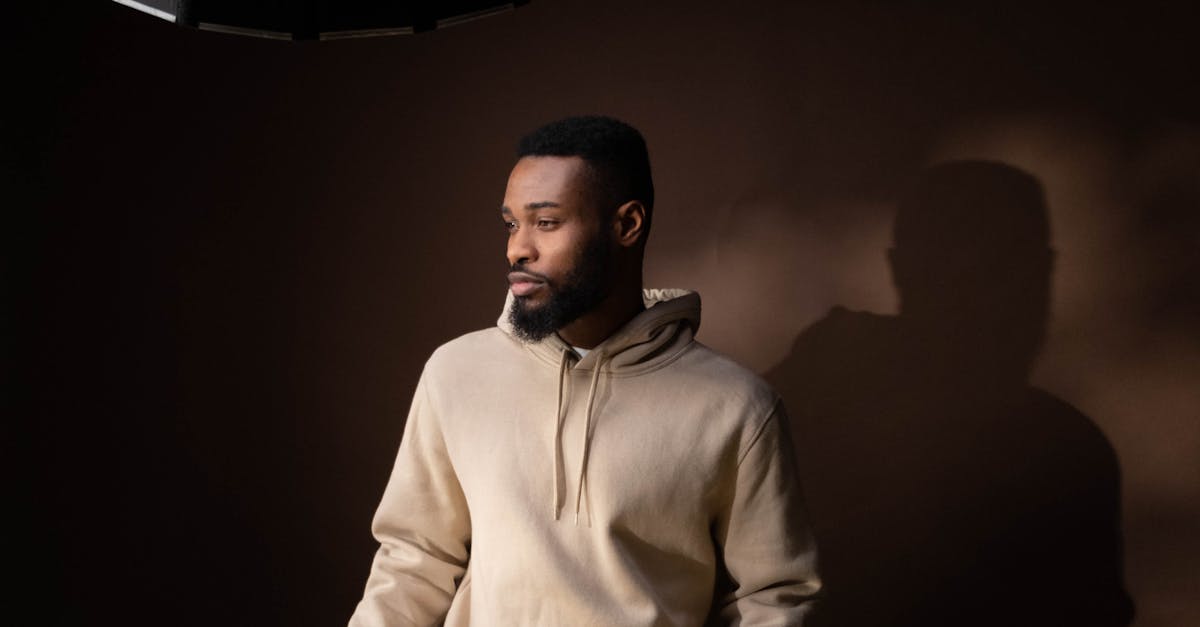 Equipamentos para criação de conteúdo sensual com dicas práticas